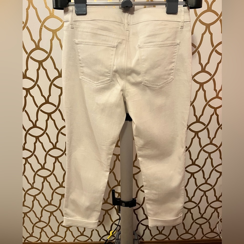 White House Black Market White Slim Stretch Jean/Rolled Crop Size 6 - Picture 2 of 12